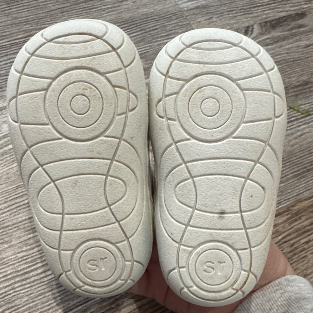 Stride Rite 360 - Picture 2 of 3